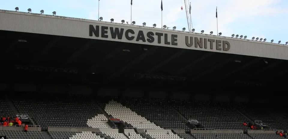 Stade de Newcastle United avec sièges vides