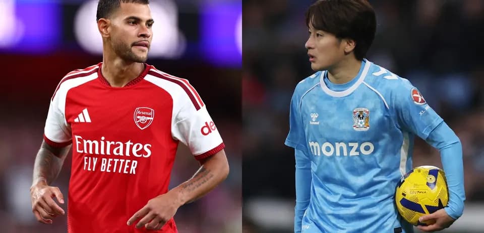 Joueurs d'Arsenal et de Coventry sur le terrain