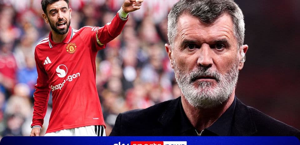 Bruno Fernandes gesturing during a Manchester United match