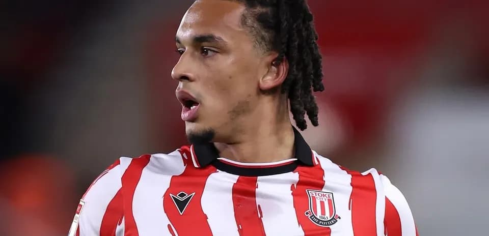 Joueur de Stoke City en action sur le terrain