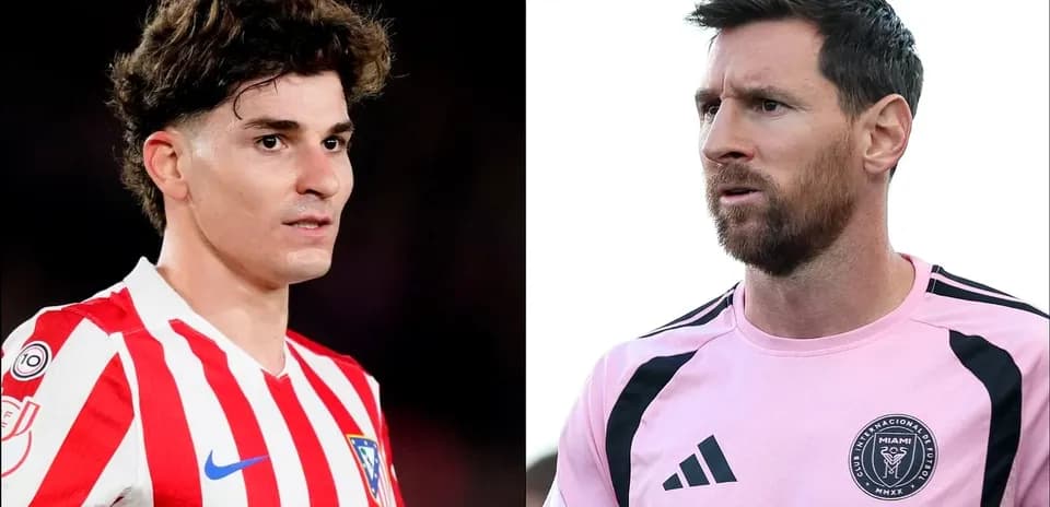 Joueurs en maillots d'équipe lors d'un match