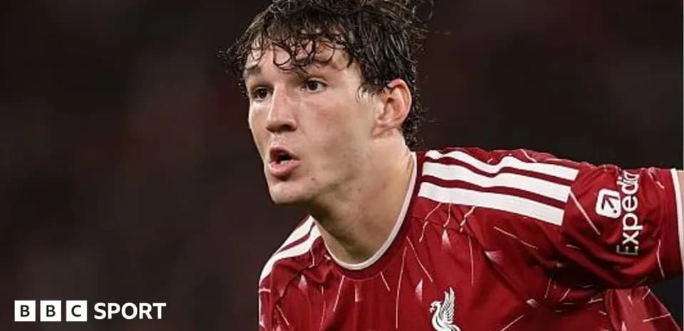 Joueur de Liverpool en action sur le terrain