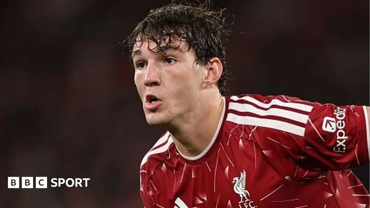 Joueur de Liverpool en action sur le terrain