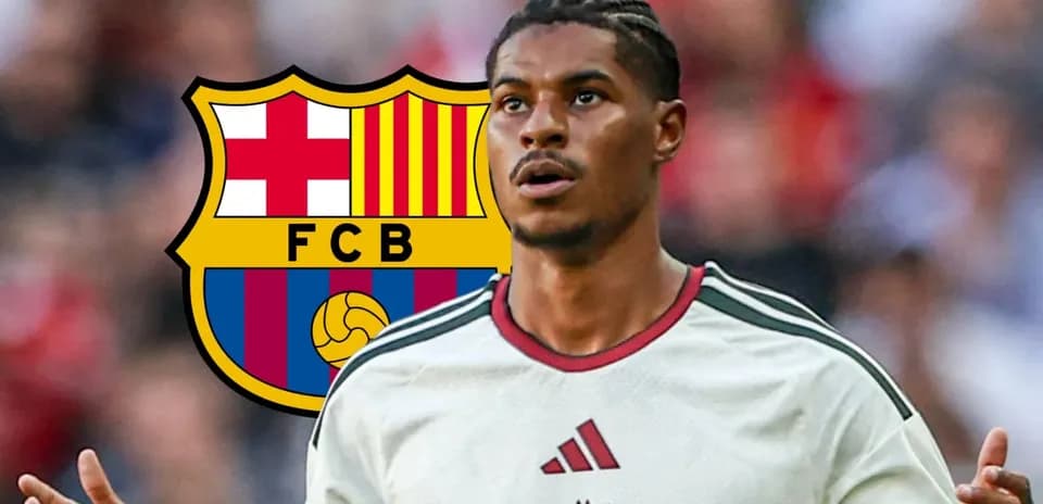Joueur avec le logo du FC Barcelone en arrière-plan