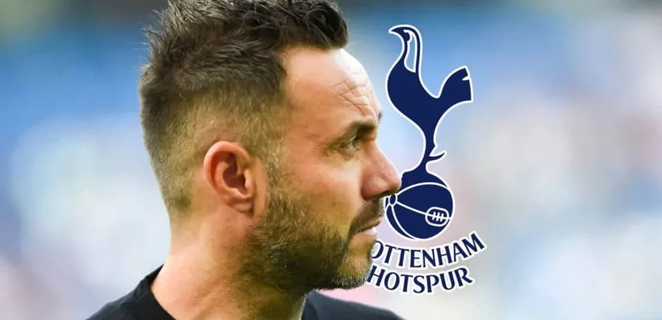 Profil d'un entraîneur avec logo de Tottenham Hotspur