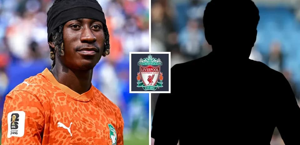 Joueur avec maillot orange de la Côte d'Ivoire