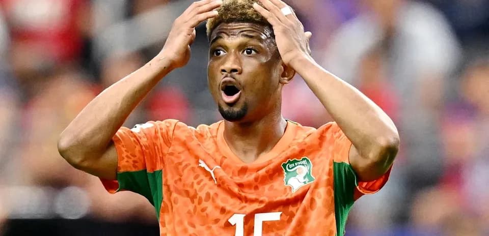 Joueur ivoirien réagissant pendant un match