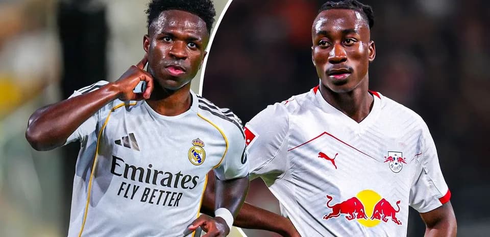 Deux joueurs en maillots de football sur fond flou