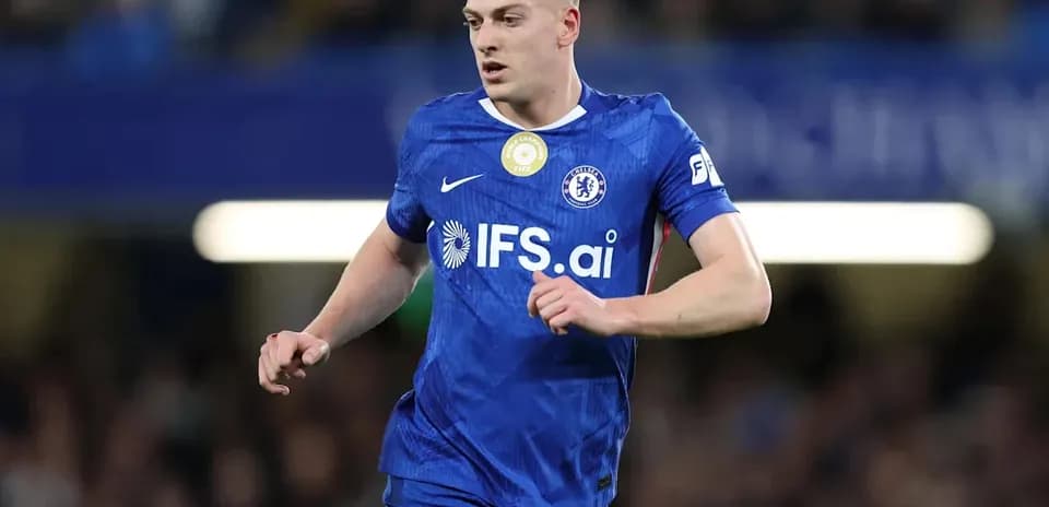 Joueur de Chelsea en action sur le terrain