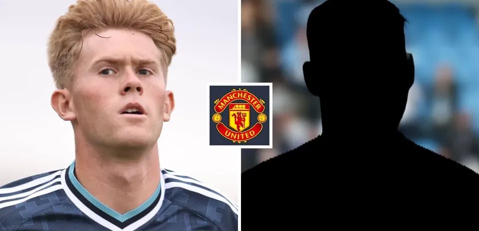 Joueur de Manchester United avec un logo du club