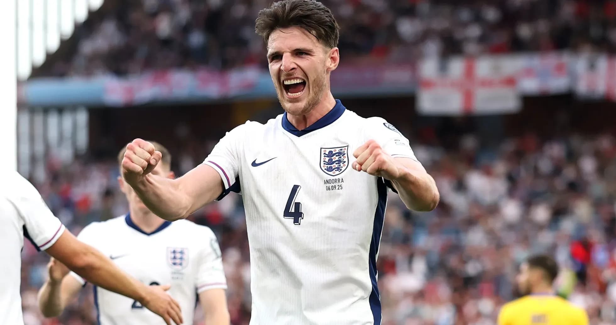Joueur anglais célébrant un but lors du match