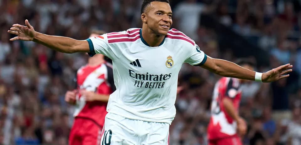 Joueur de Real Madrid célébrant un but marqué