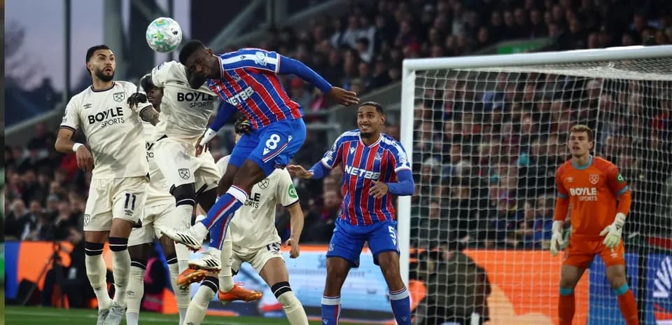 Un joueur de Crystal Palace en tête contre West Ham