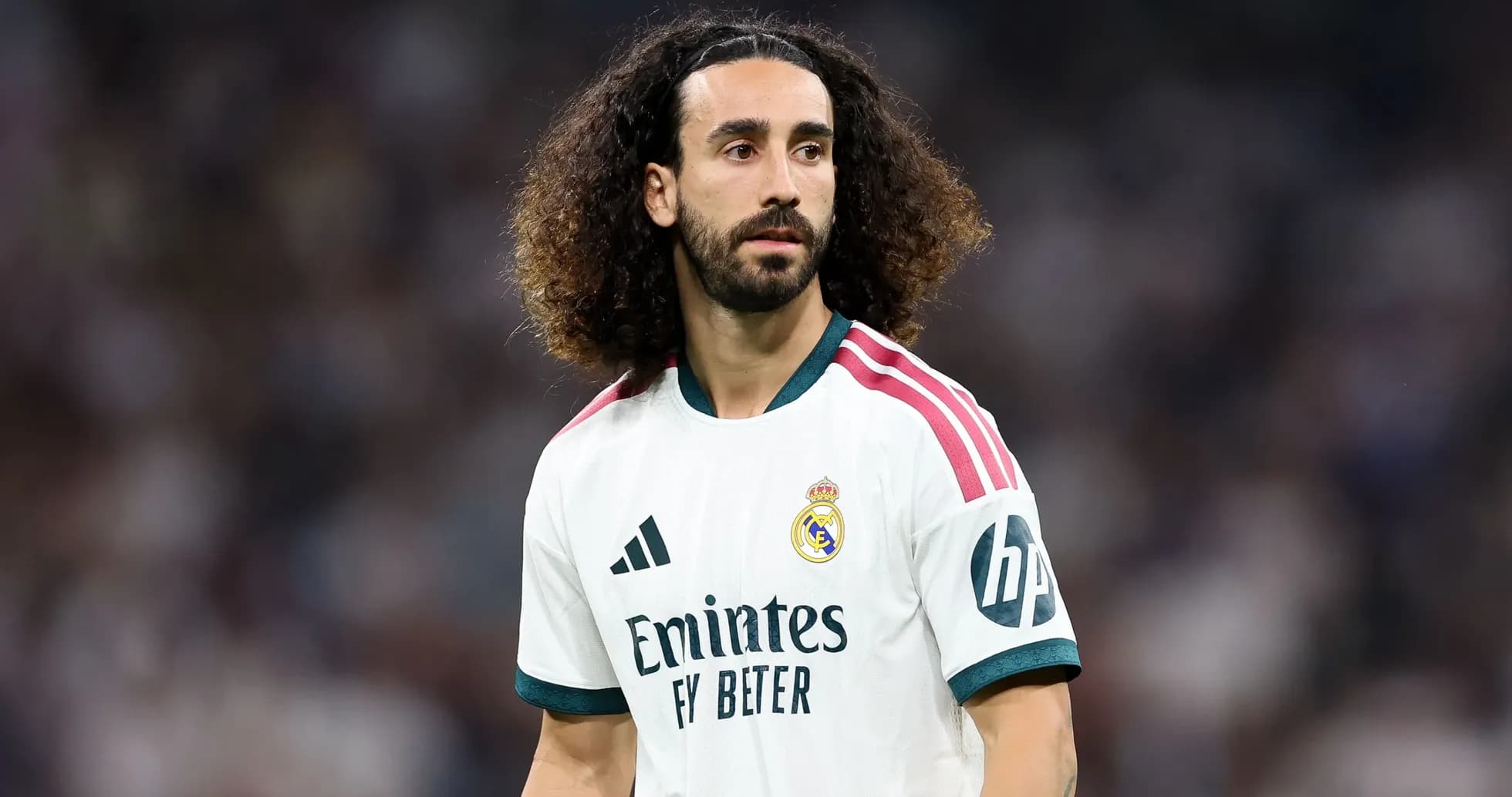 Joueur de football en maillot du Real Madrid