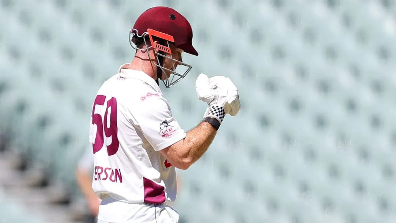 Joueur de cricket célébrant après avoir marqué des points