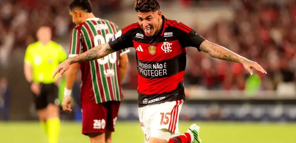Joueur de Flamengo célébrant un but