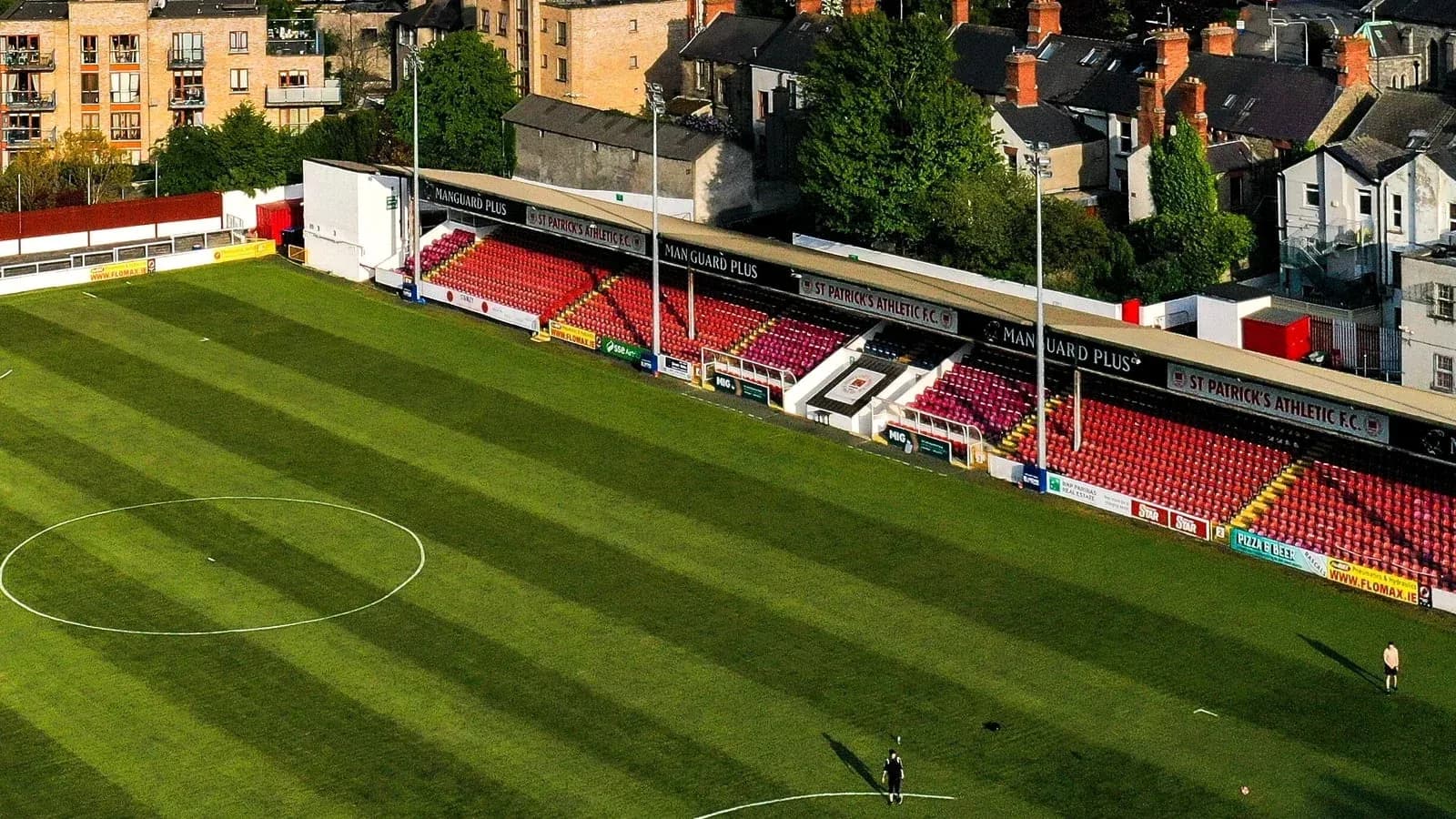 Vue du terrain de St Patrick's Athletic FC