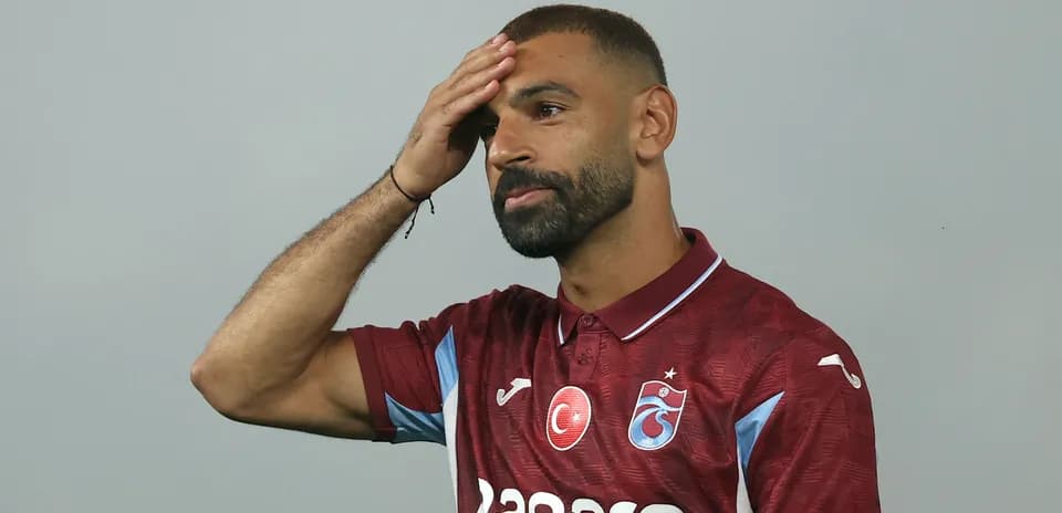 Joueur en maillot de Trabzonspor lors d'une présentation