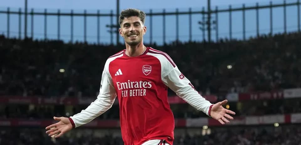 Joueur d'Arsenal célébrant un but au stade