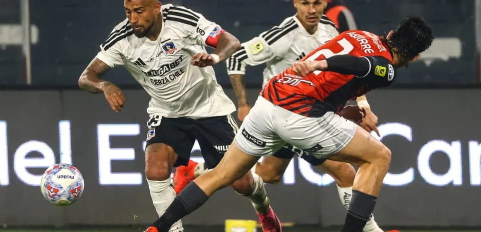 Deux joueurs en action lors du match