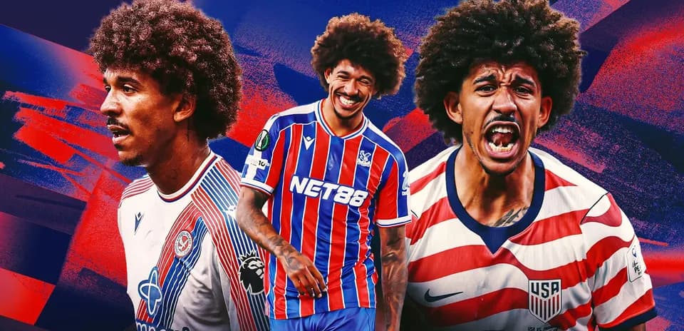 Trois images d'un joueur de football avec cheveux frisés