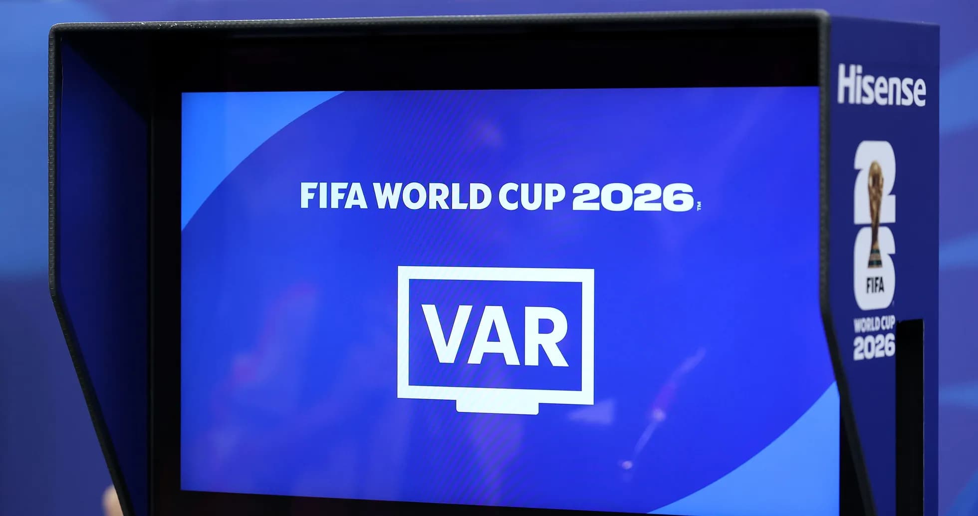Écran VAR pour la Coupe du Monde FIFA 2026
