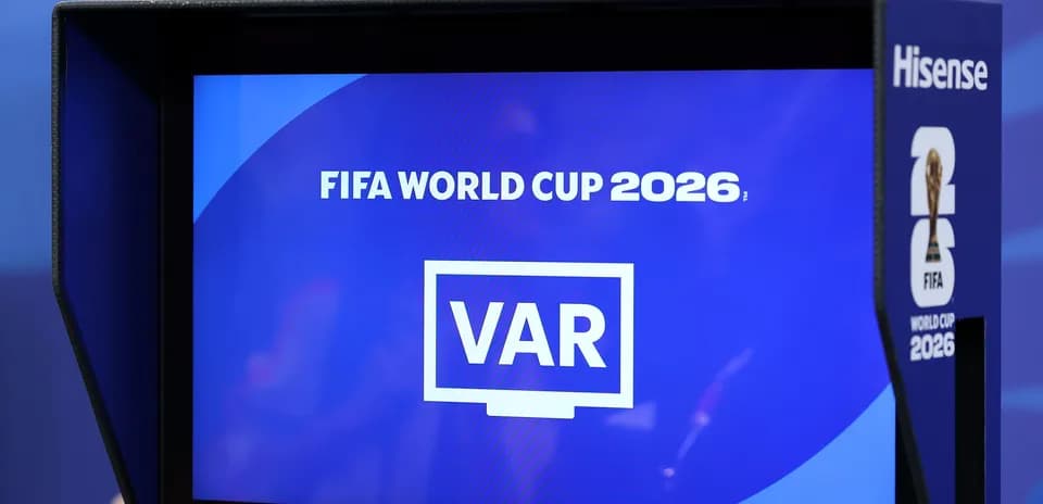 Écran VAR pour la Coupe du Monde FIFA 2026