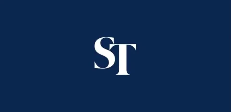 Logo ST sur fond bleu