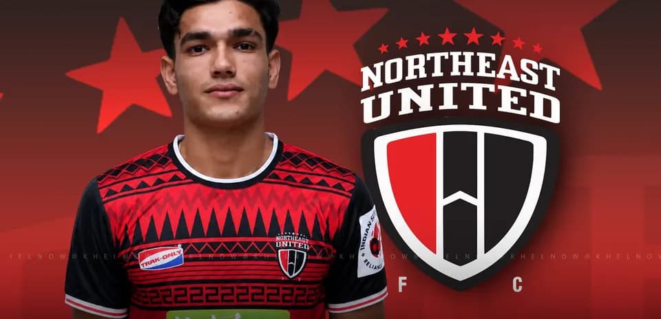 Joueur portant le maillot de Northeast United FC