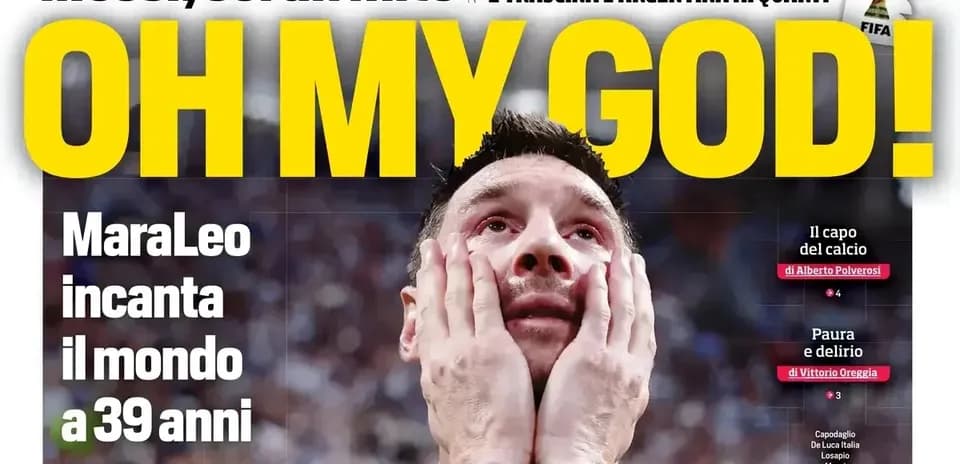 Lionel Messi avec les mains sur le visage après un match