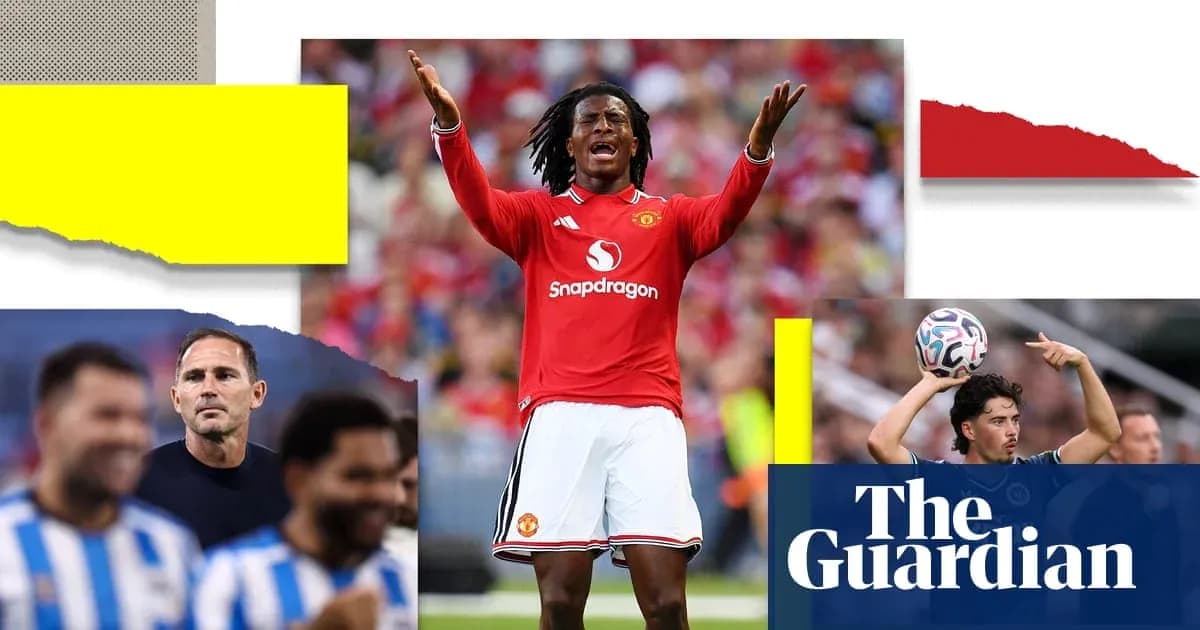 Joueur de Manchester United s'exprimant sur le terrain