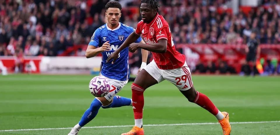 Deux joueurs en action lors du match