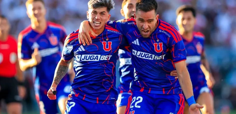 Joueurs de l'Universidad de Chile célébrant un but