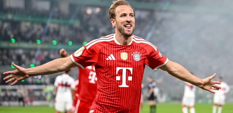 Joueur de Bayern Munich célébrant un but au stade
