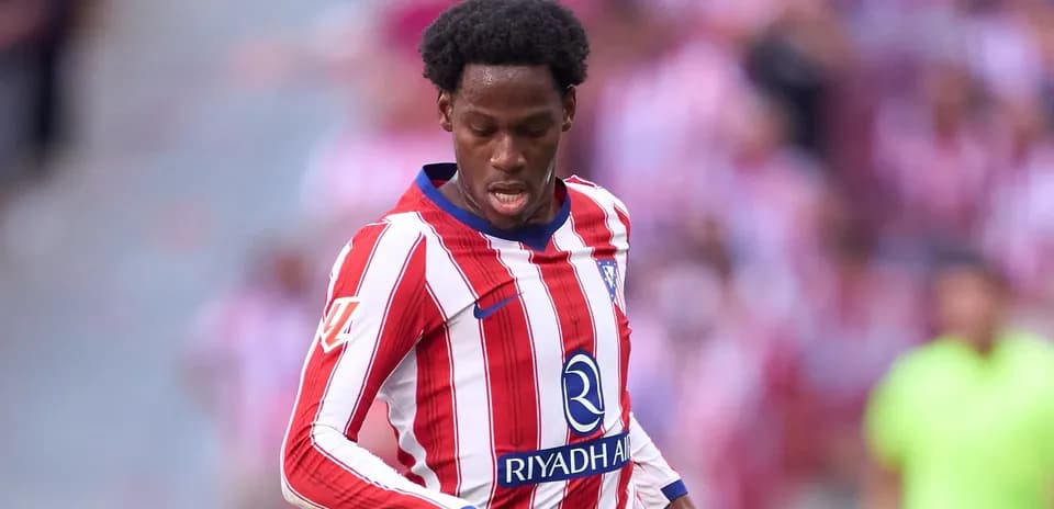 Joueur d'Atlético Madrid en action sur le terrain