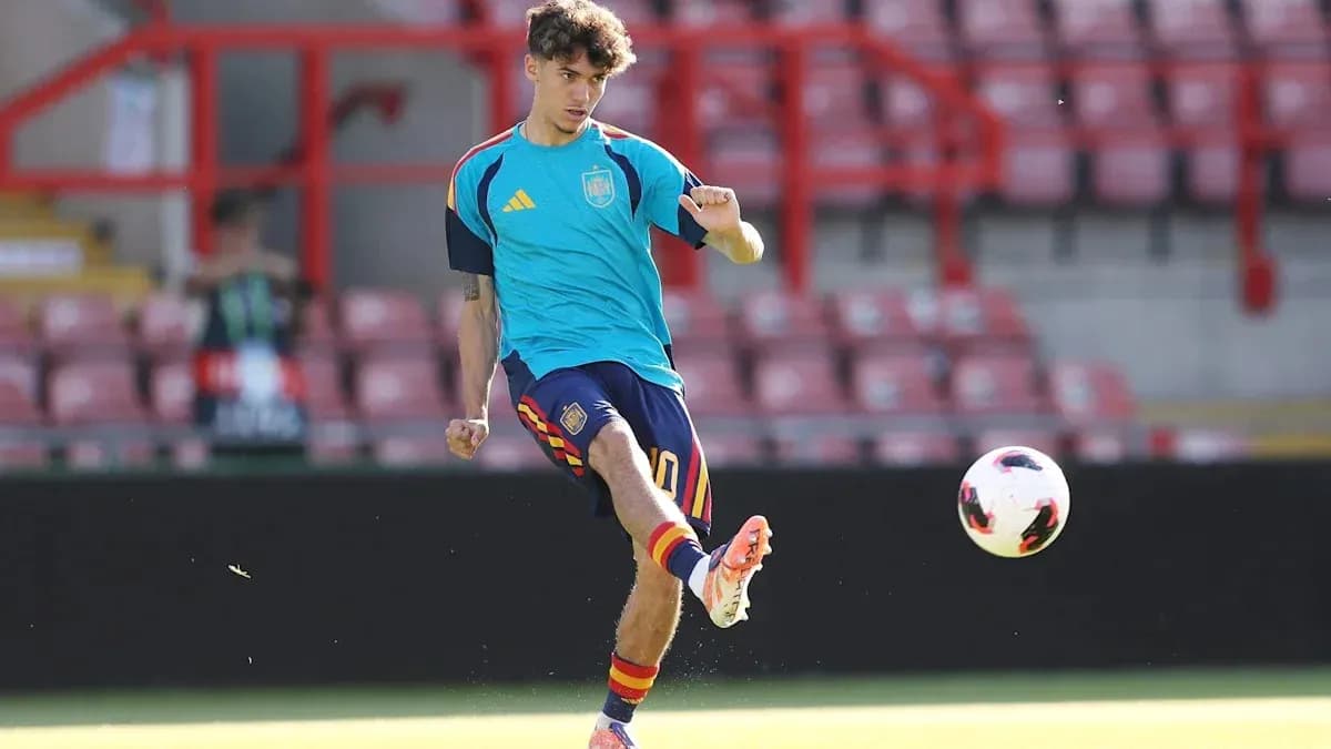 Joueur espagnol effectuant un tir lors de l'entraînement