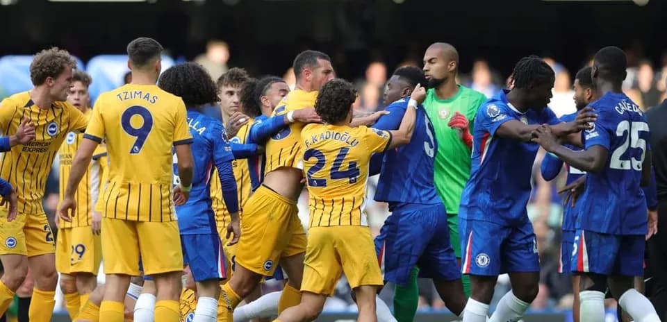 Joueurs de Brighton et Chelsea en confrontation sur le terrain