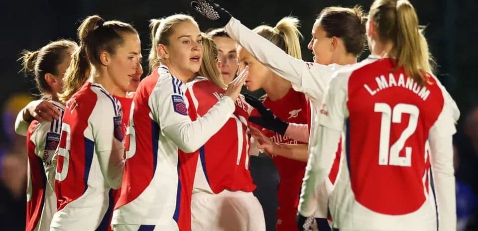 Joueuses d'Arsenal célébrant un but