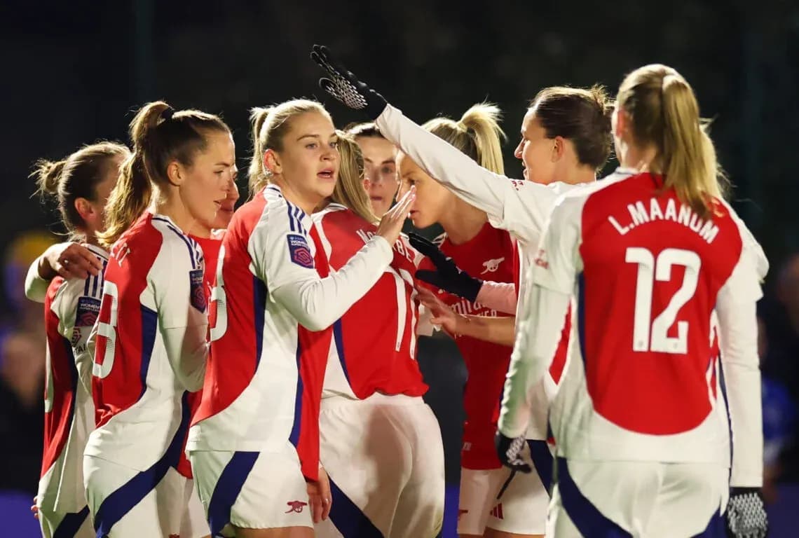 Joueuses d'Arsenal célébrant un but