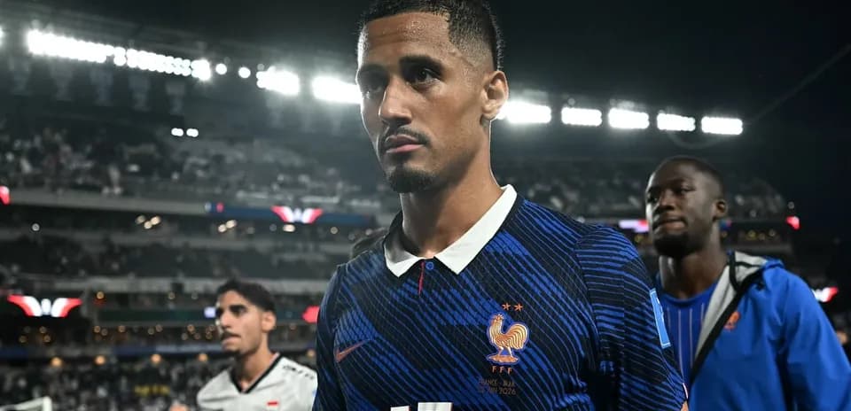 Joueur de l'équipe de France entrant sur le terrain