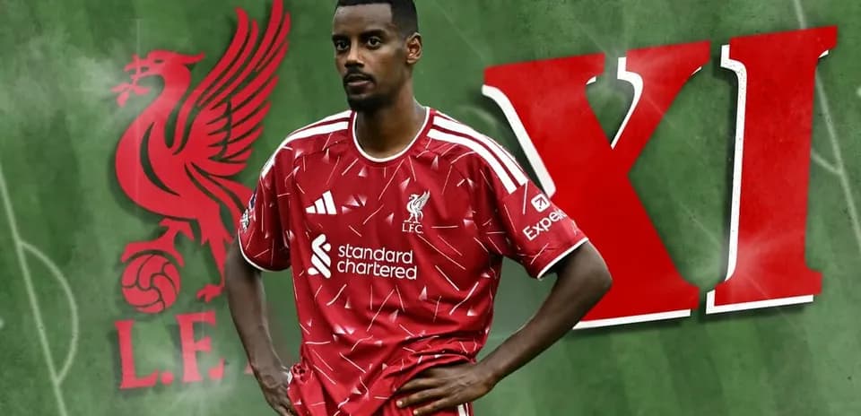 Joueur de Liverpool en maillot rouge sur terrain