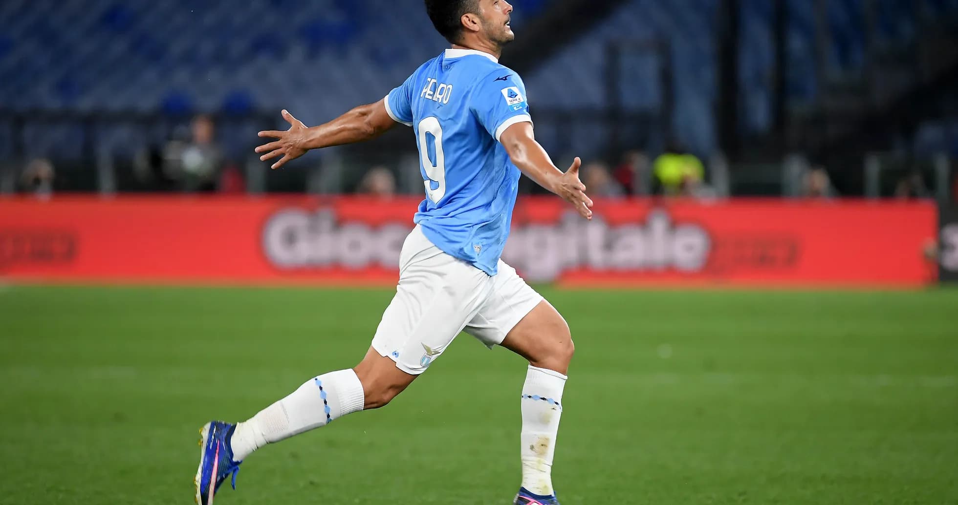 Joueur de la Lazio célébrant un but