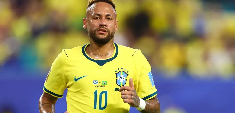 Neymar en action avec le maillot du Brésil