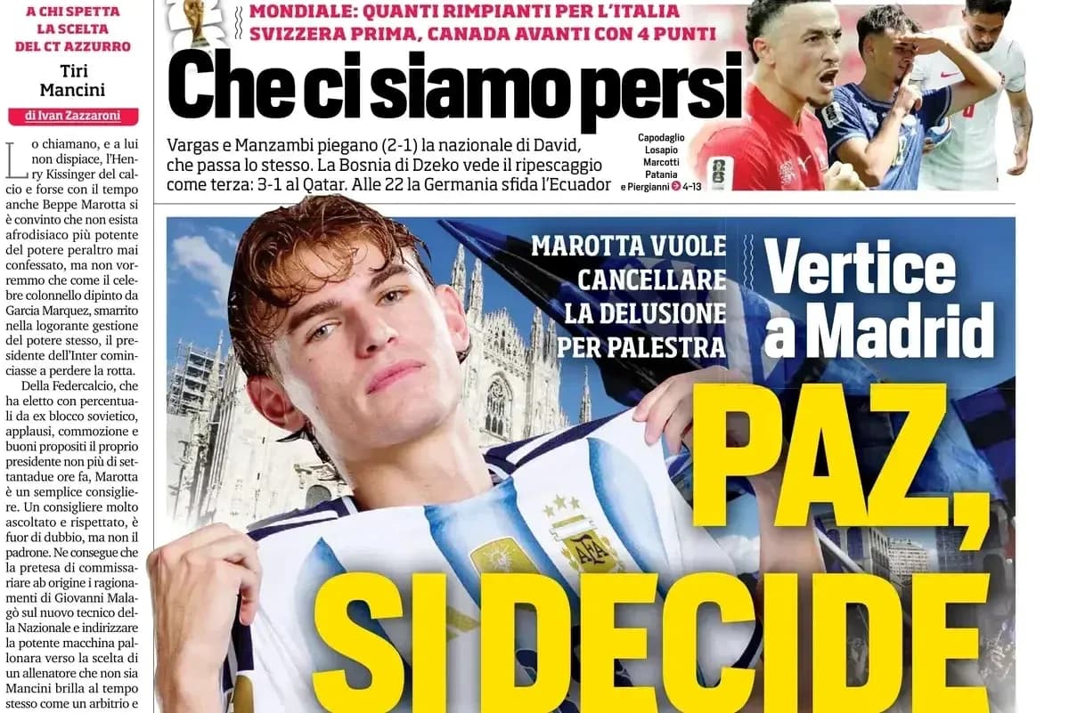 Joueur en maillot argentin posant avec détermination