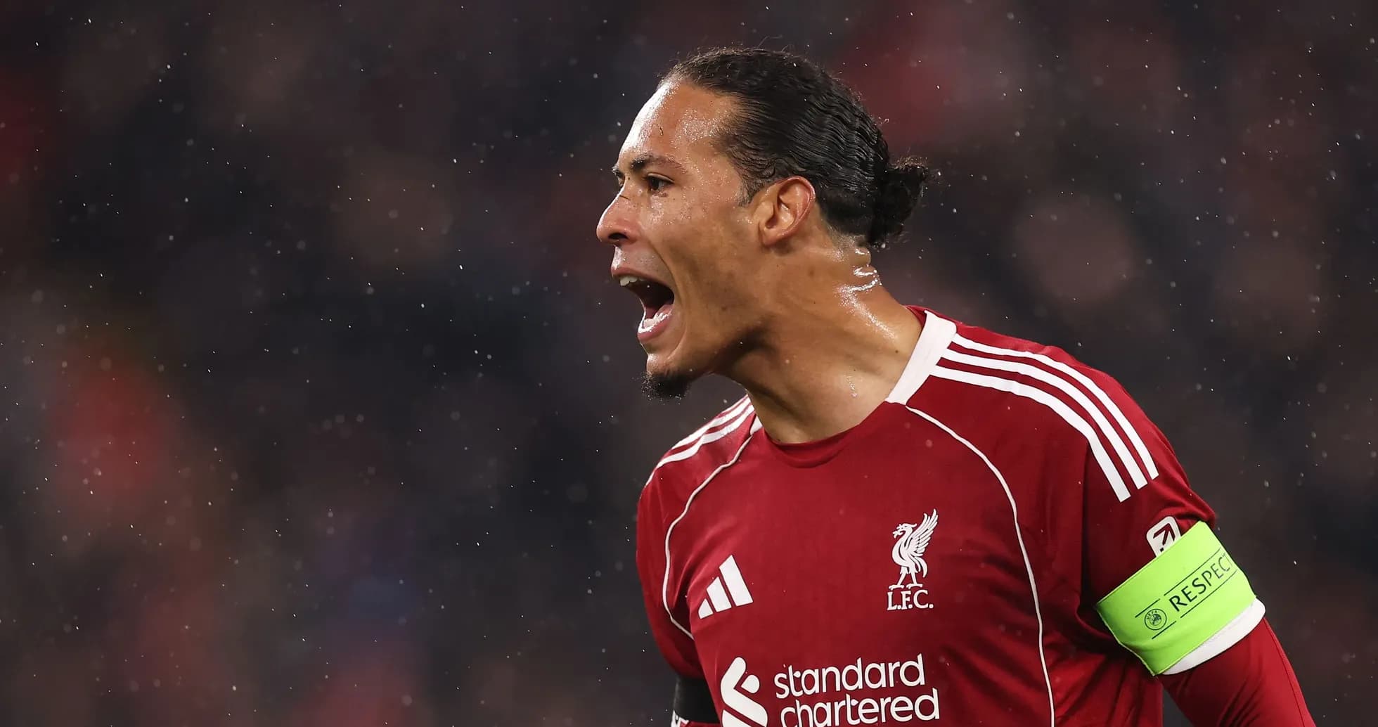 Joueur de Liverpool en action sur le terrain