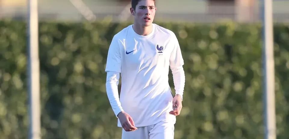 Joueur s'entraînant avec l'équipe de France