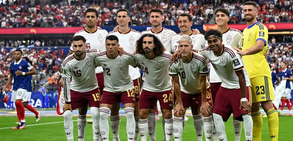Équipe nationale espagnole posant avant le match