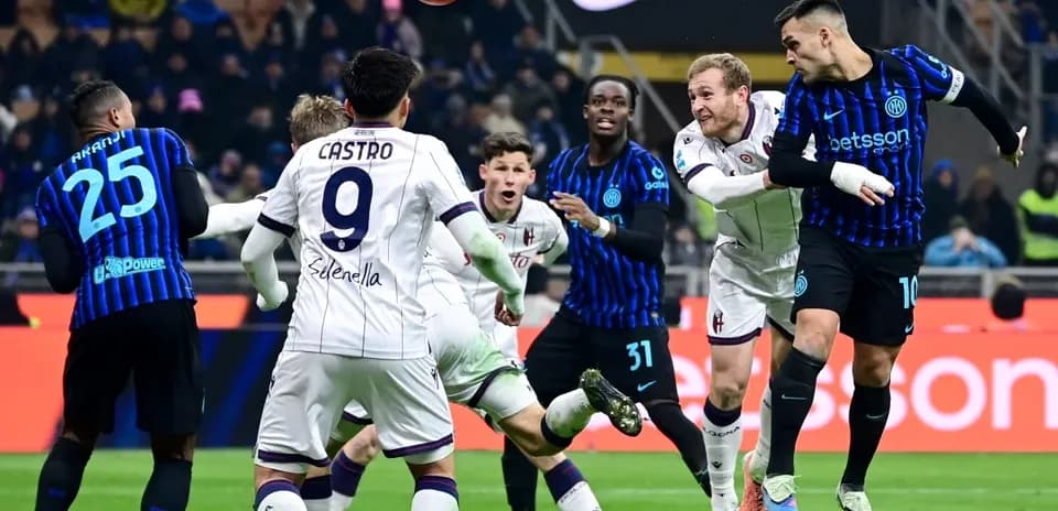 Action durant le match entre Bologna et Inter