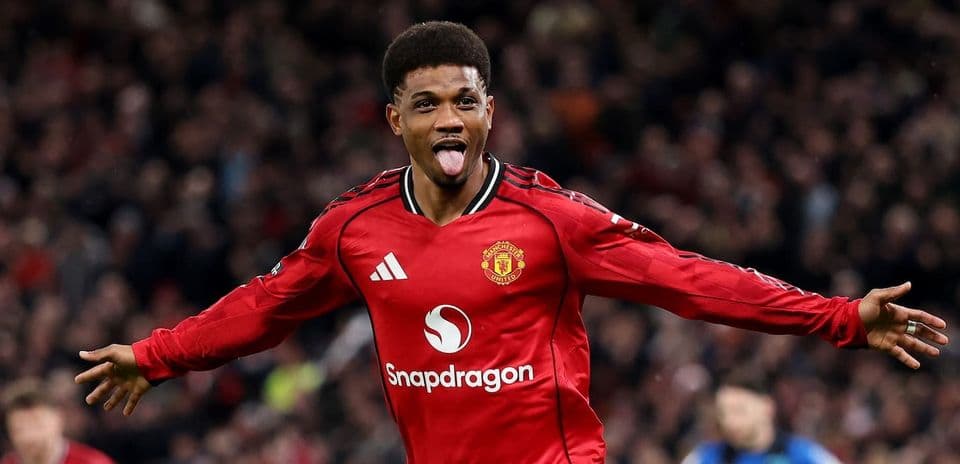 Joueur de Manchester United célébrant un but