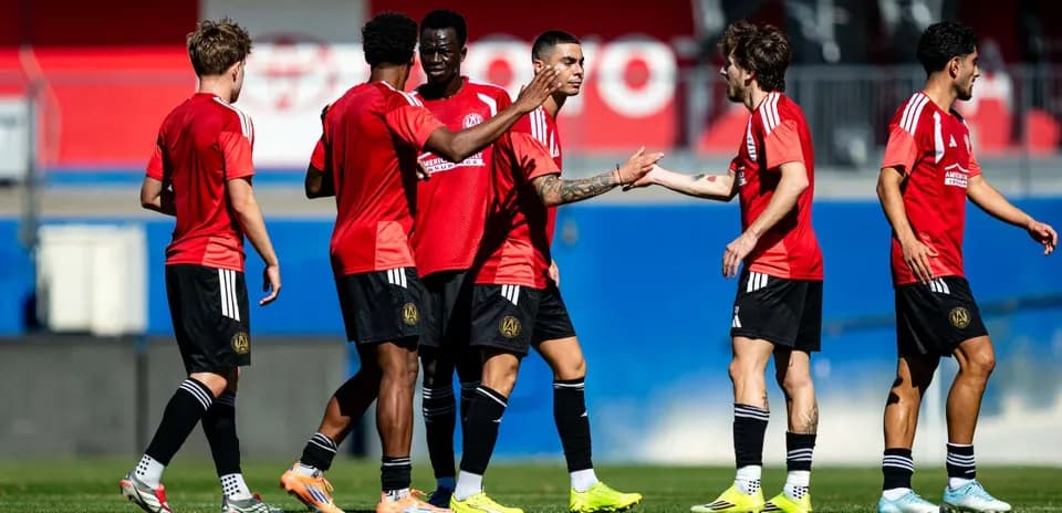 Joueurs d'Atlanta United FC célébrant un but